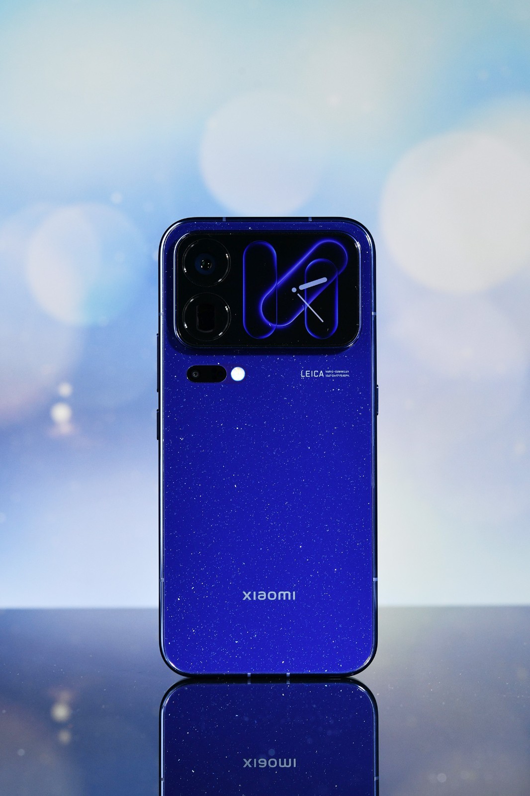 Xiaomi 18 Pro Max màu Xanh Ngân Hà: vật liệu đá sao cắt mỏng 0,11 mm - Ảnh 6.