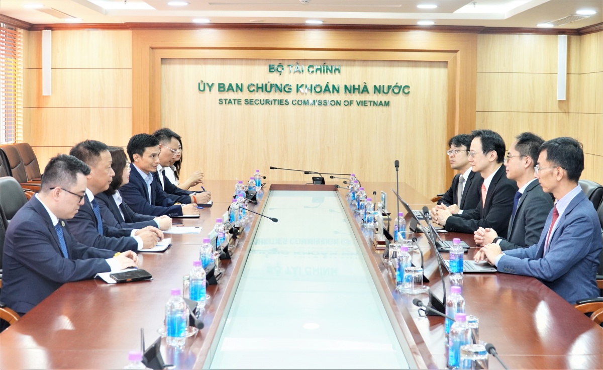 Mở 'cầu nối' đưa doanh nghiệp Việt đến thị trường vốn Singapore Mở 'cầu nối' đưa doanh nghiệp Việt đến thị trường vốn Singapore
