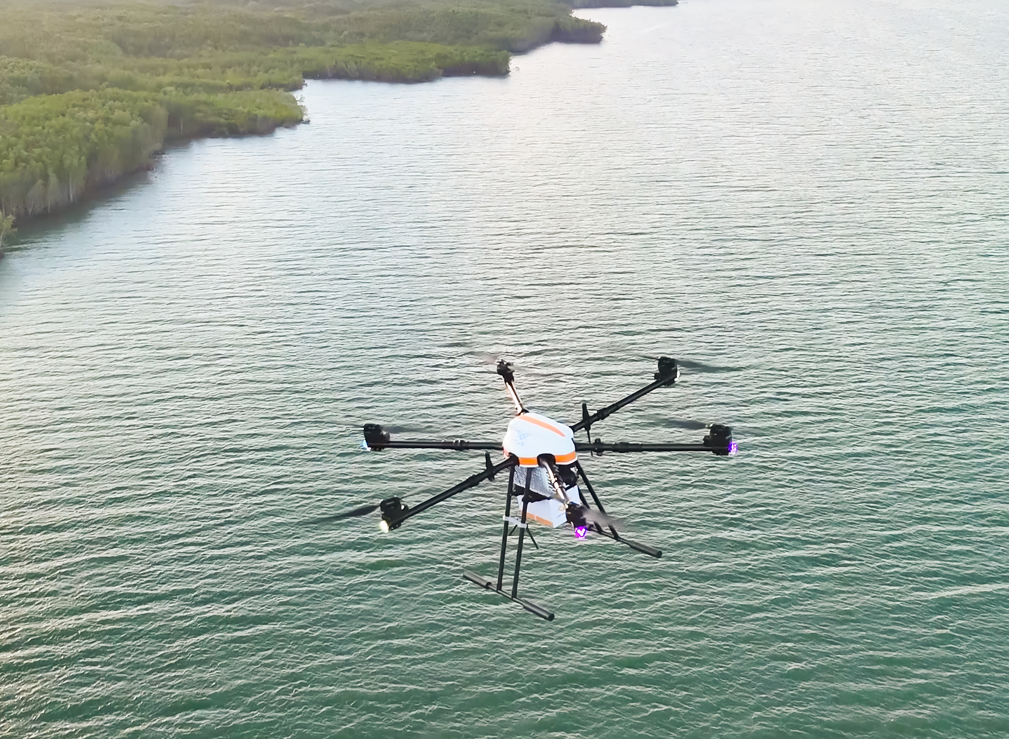 Chiến lược để UAV Việt bay cao trong nền kinh tế tầm thấp