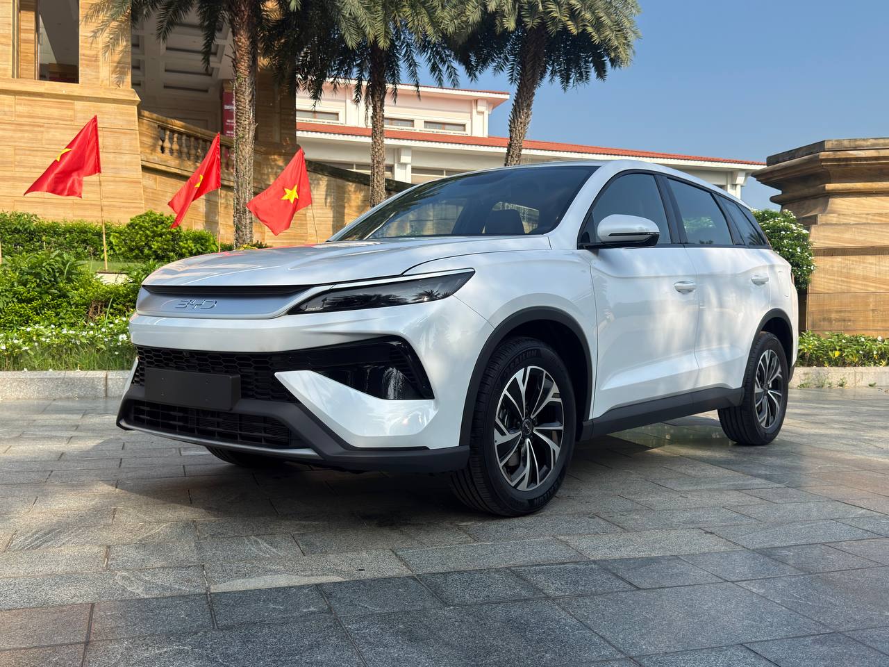 BYD Sealion 5 chốt ngày ra mắt khách Việt, kỳ vọng doanh số "vượt" Honda CR-V