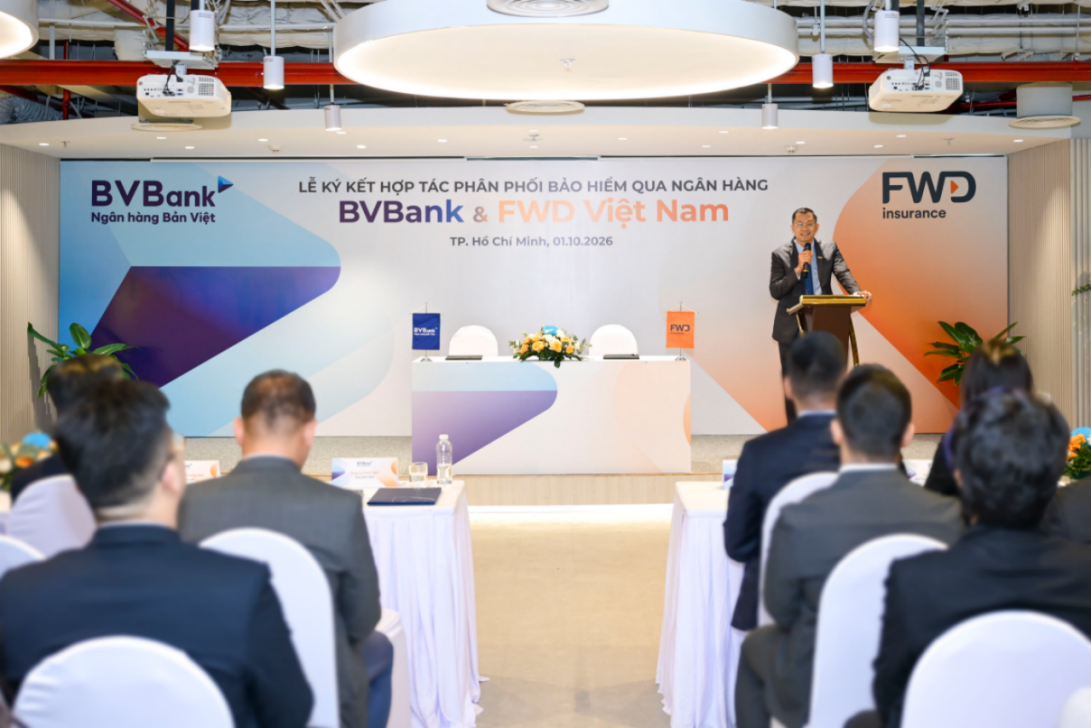 Ông Lý Hoài Văn – Tổng Giám đốc BVBank phát biểu tại lễ ký kết Ông Lý Hoài Văn – Tổng Giám đốc BVBank phát biểu tại lễ ký kết