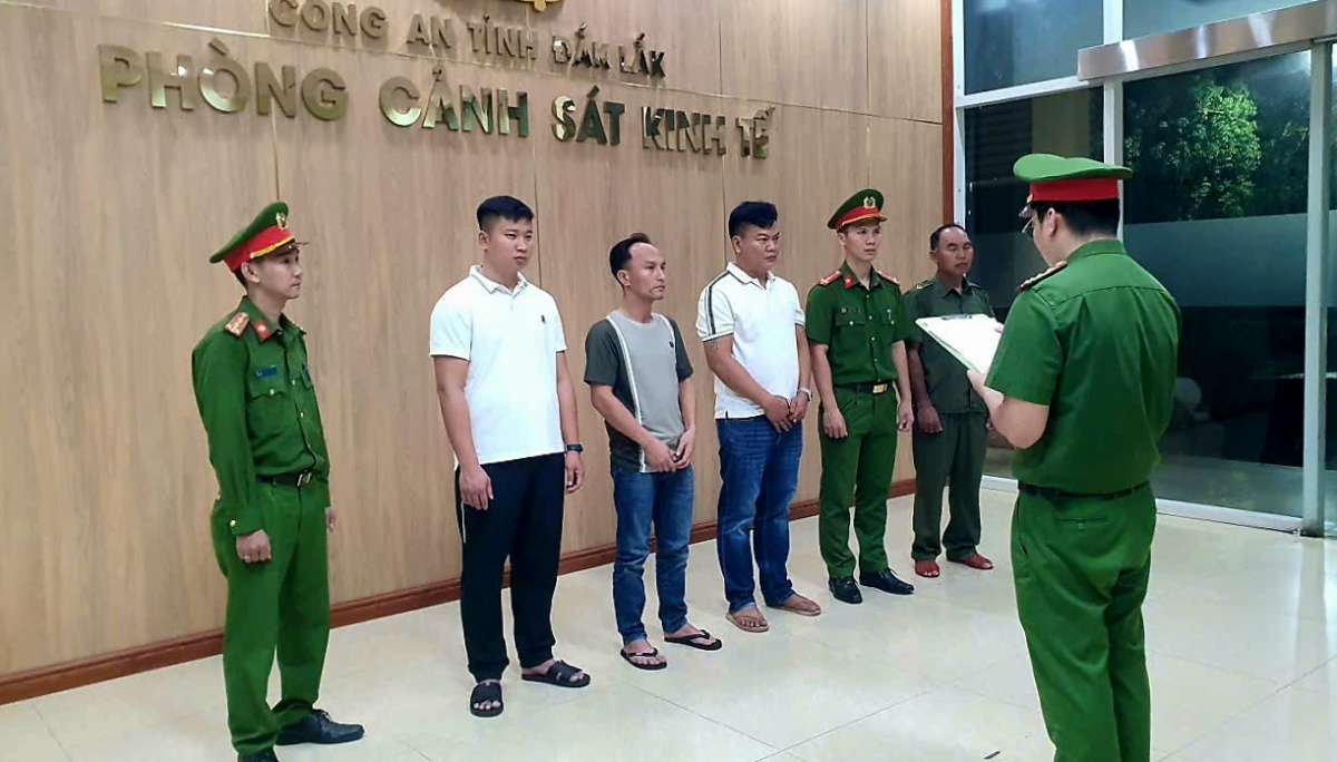 Phân bón giả “đội lốt” hàng ngoại: Cảnh giác từ khâu nguồn gốc xuất xứ