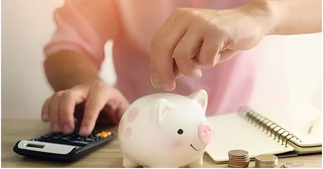 Nên trả hết nợ hay tiếp tục gửi tiết kiệm khi đang có tiền nhàn rỗi?