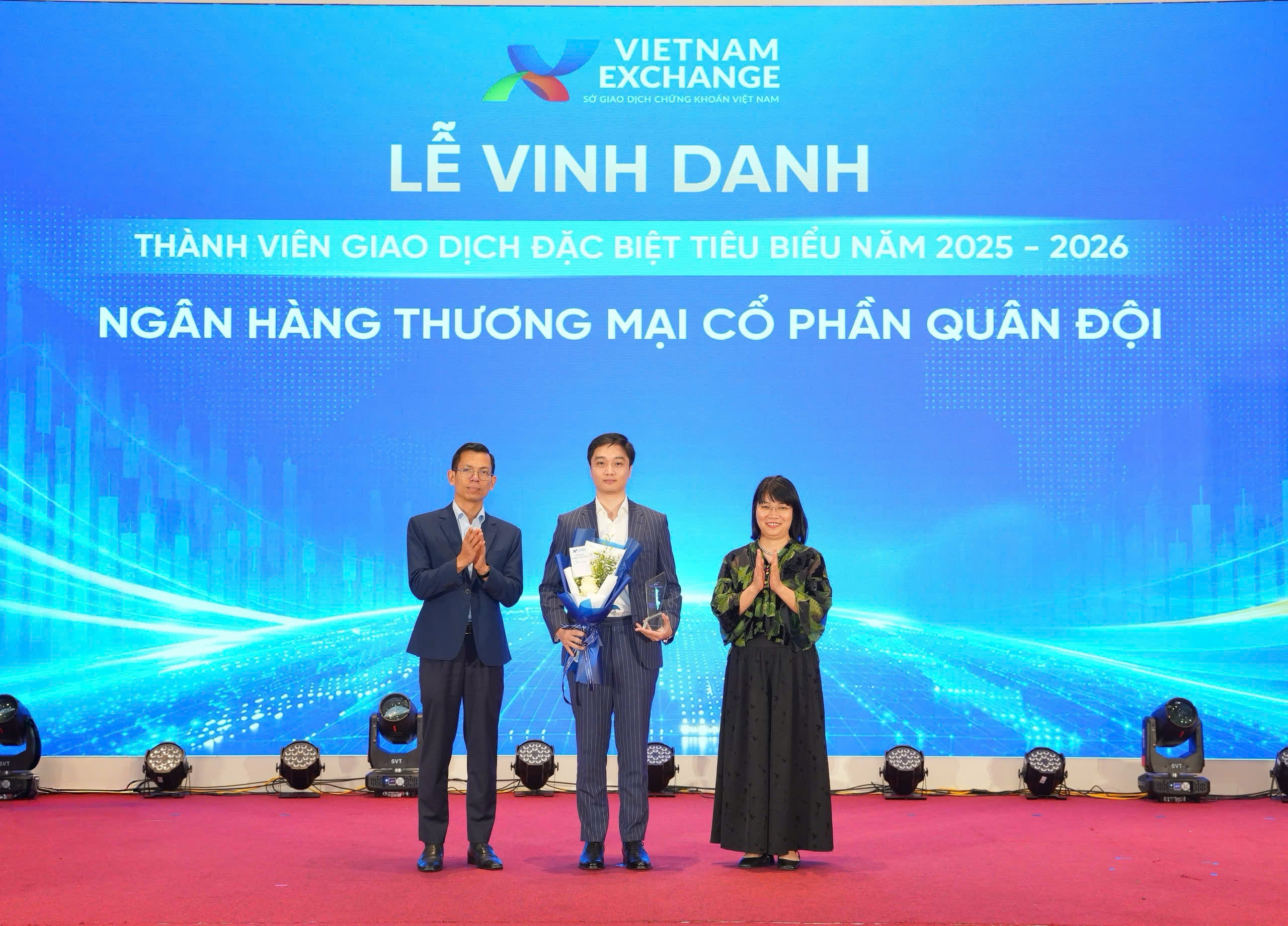 MB được vinh danh là thành viên giao dịch đặc biệt tiêu biểu trên thị trường trái phiếu MB được vinh danh là thành viên giao dịch đặc biệt tiêu biểu trên thị trường trái phiếu