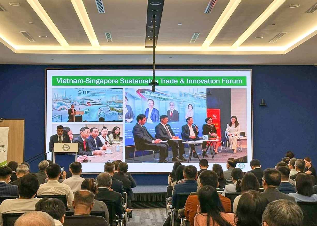 Vietcombank - Kết nối các nhà đầu tư Singapore với cơ hội mở rộng đầu tư tại Việt Nam Vietcombank - Kết nối các nhà đầu tư Singapore với cơ hội mở rộng đầu tư tại Việt Nam