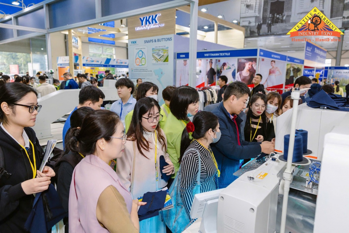 undefined Mở rộng kết nối ngành dệt may