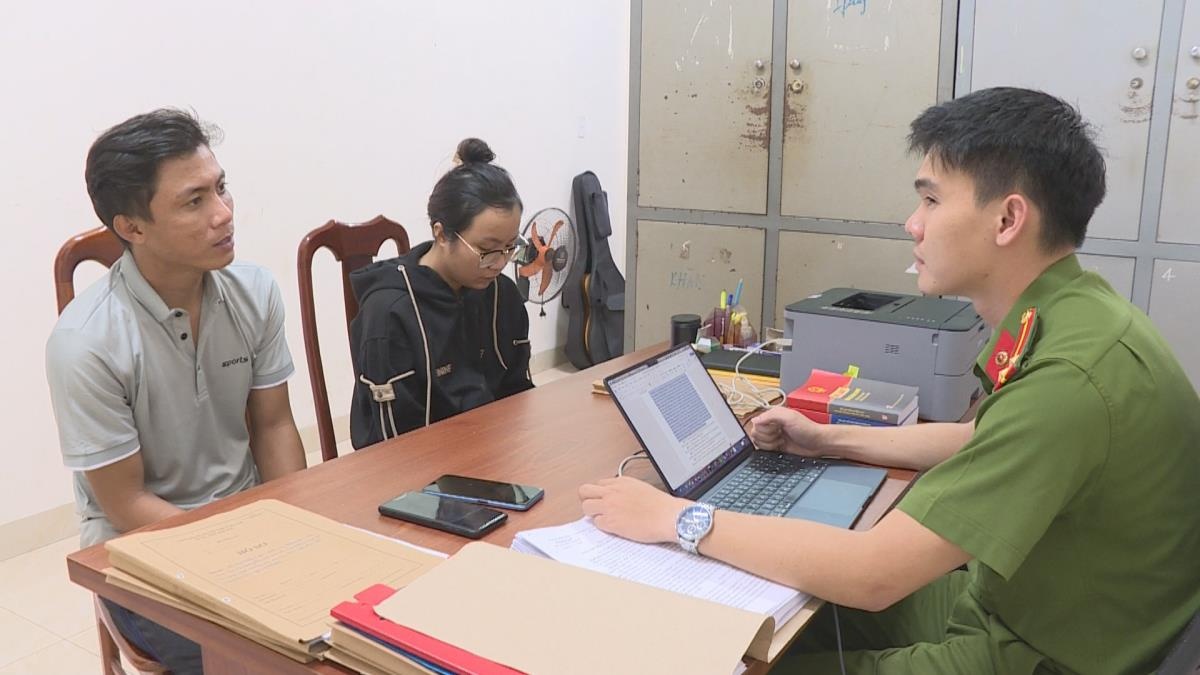 Giả giao dịch chuyển khoản để lừa đảo chiếm đoạt tài sản