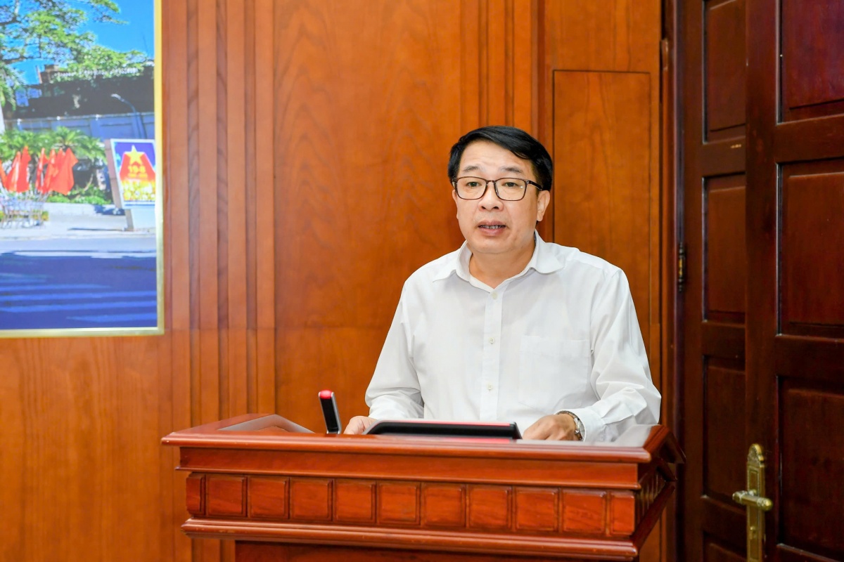 Công bố Quyết định kiểm tra việc thực hiện các quy định của pháp luật về công tác thi đua, khen thưởng tại NHNN Công bố Quyết định kiểm tra việc thực hiện các quy định của pháp luật về công tác thi đua, khen thưởng tại NHNN