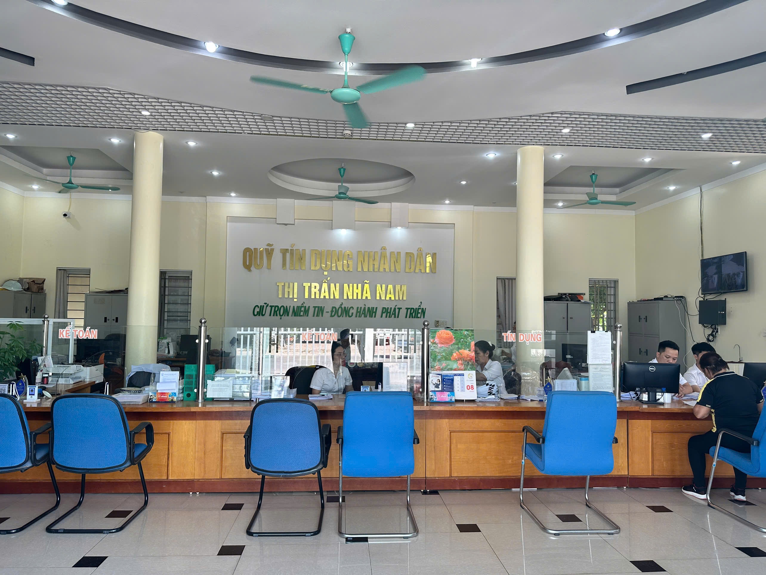 Quỹ tín dụng nhân dân Nhã Nam thông báo sửa đổi, bổ sung Giấy phép hoạt động Quỹ tín dụng nhân dân Nhã Nam thông báo sửa đổi, bổ sung Giấy phép hoạt động