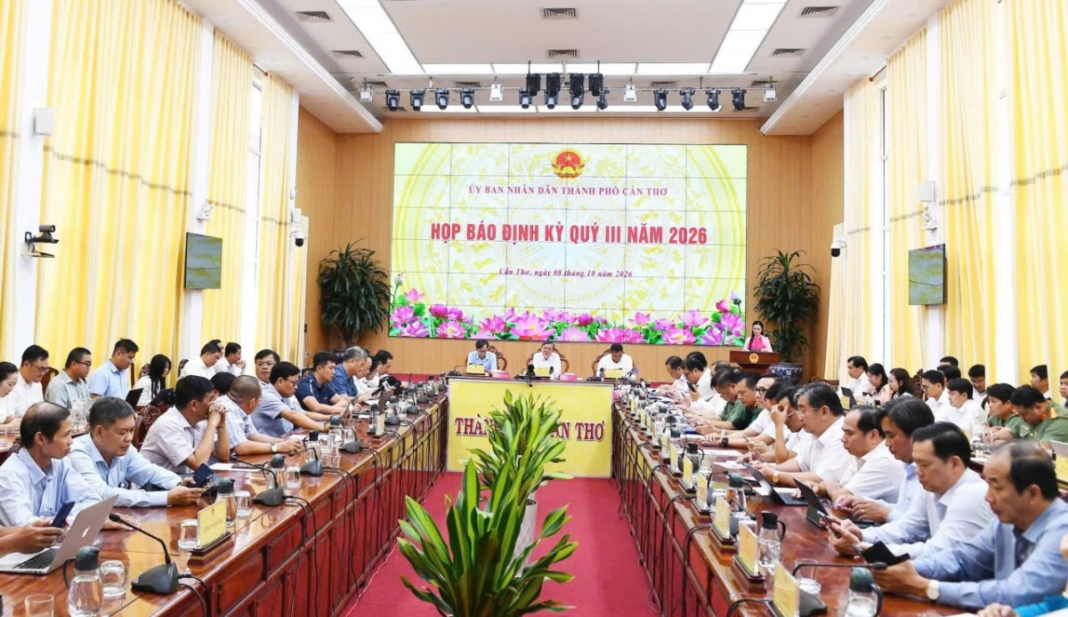 Giao dịch bất thường hơn 100 tỷ đồng, lộ hành vi bán tài khoản ngân hàng cho người khác