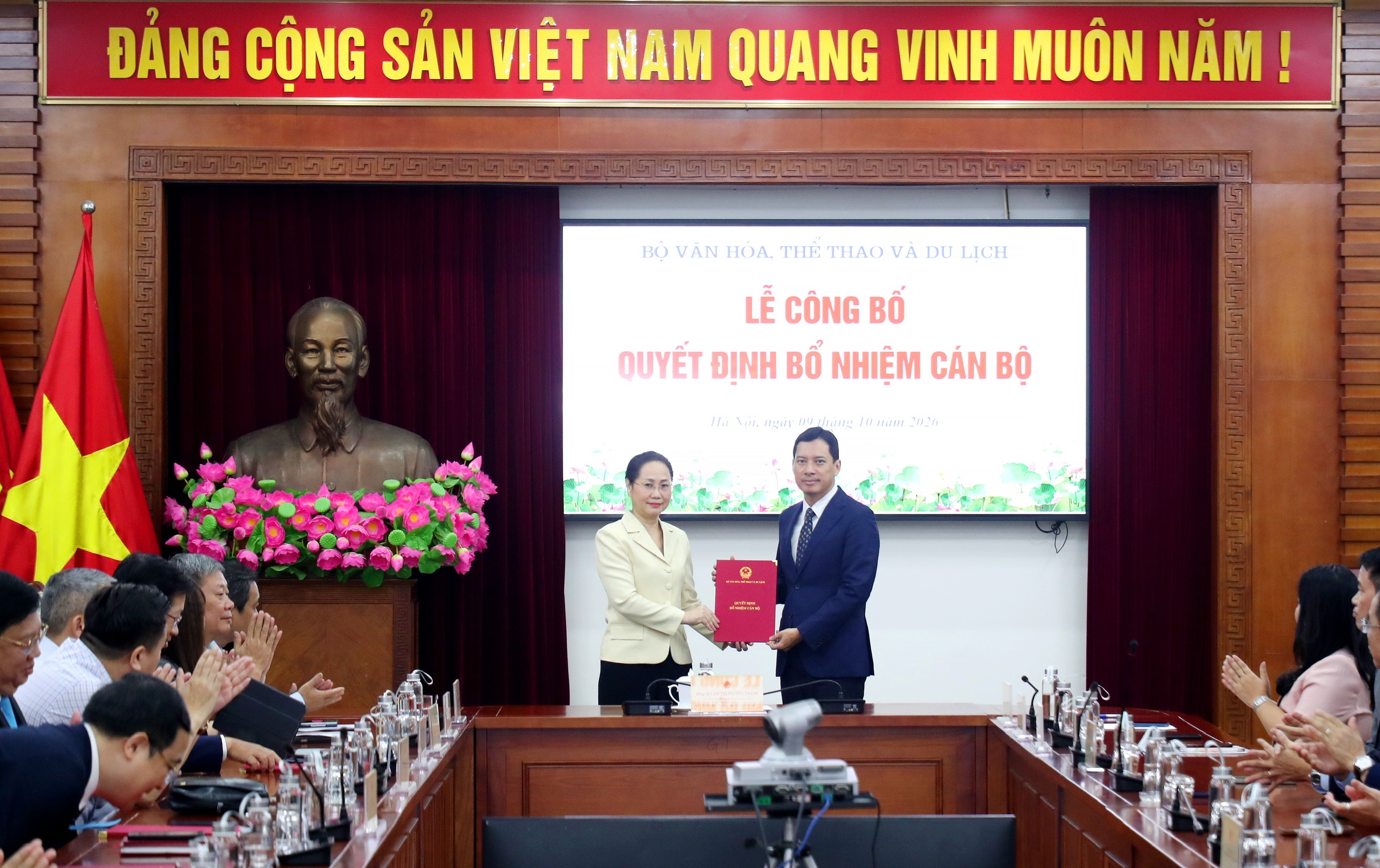 Bộ Văn hóa, Thể thao và Du lịch điều động, bổ nhiệm 24 Cục trưởng, Phó Cục trưởng