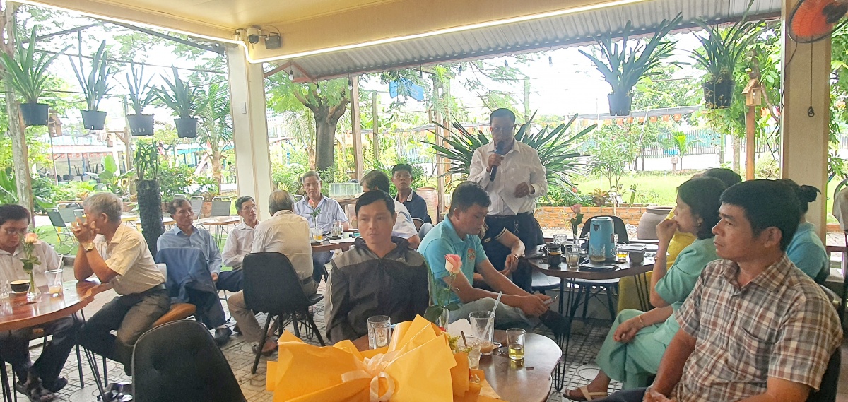 Mô hình “Cà phê cùng nông dân”, lắng nghe để tháo gỡ vướng mắc