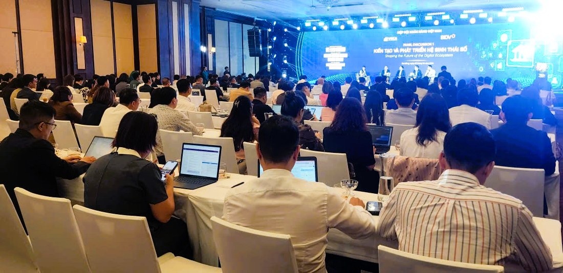 Hội thảo chuyên đề “Open - Smart - Secure” (Mở - Thông minh - An toàn). Hội thảo chuyên đề “Open - Smart - Secure” (Mở - Thông minh - An toàn).