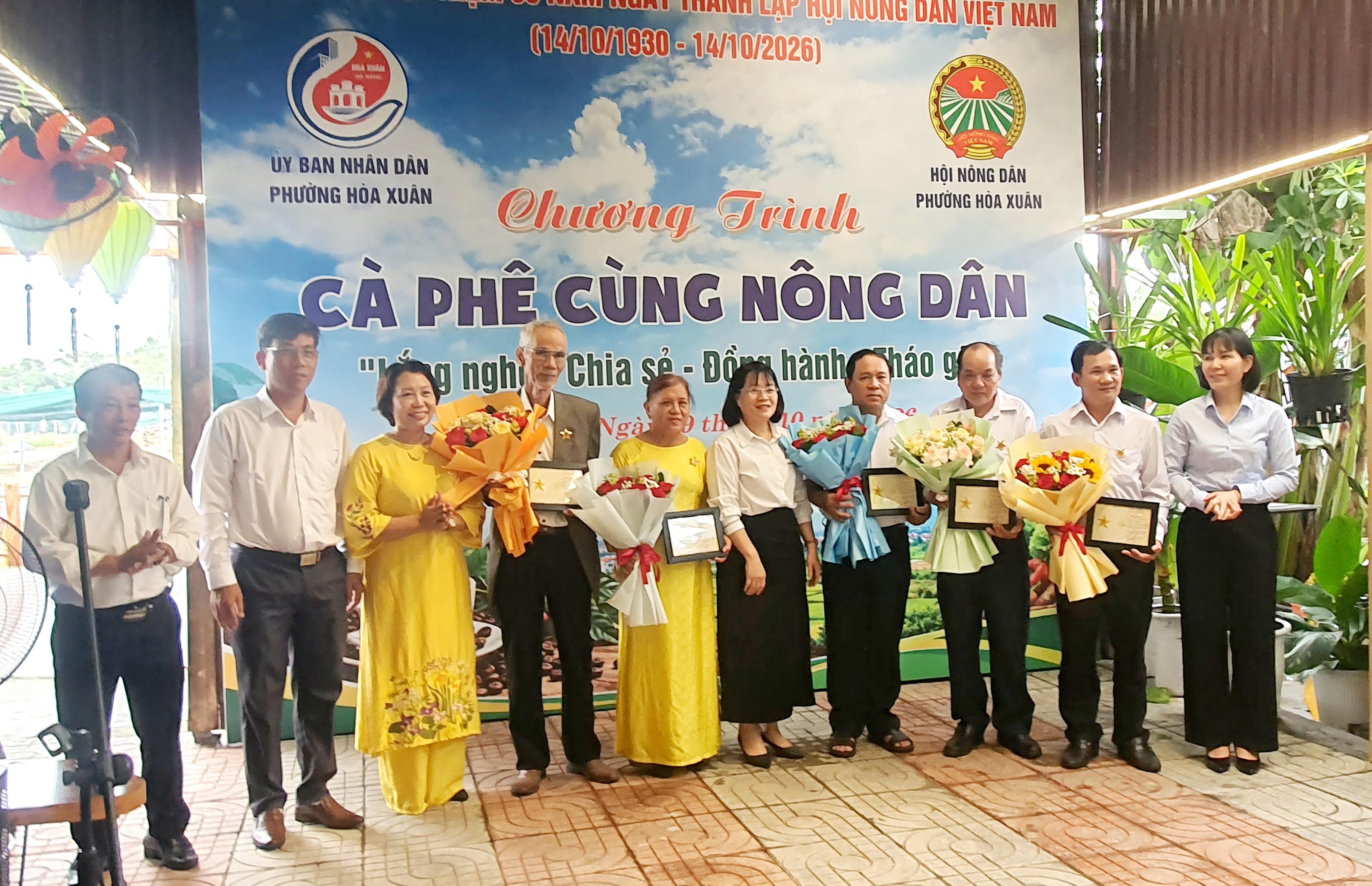 Cà phê cùng nông dân: Lắng nghe để tháo gỡ vướng mắc