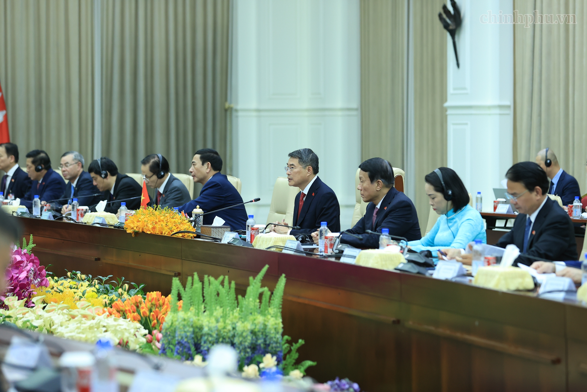 Thủ tướng Lê Minh Hưng hội đàm với Thủ tướng Campuchia Hun Manet Thủ tướng Lê Minh Hưng hội đàm với Thủ tướng Campuchia Hun Manet- Ảnh 3.