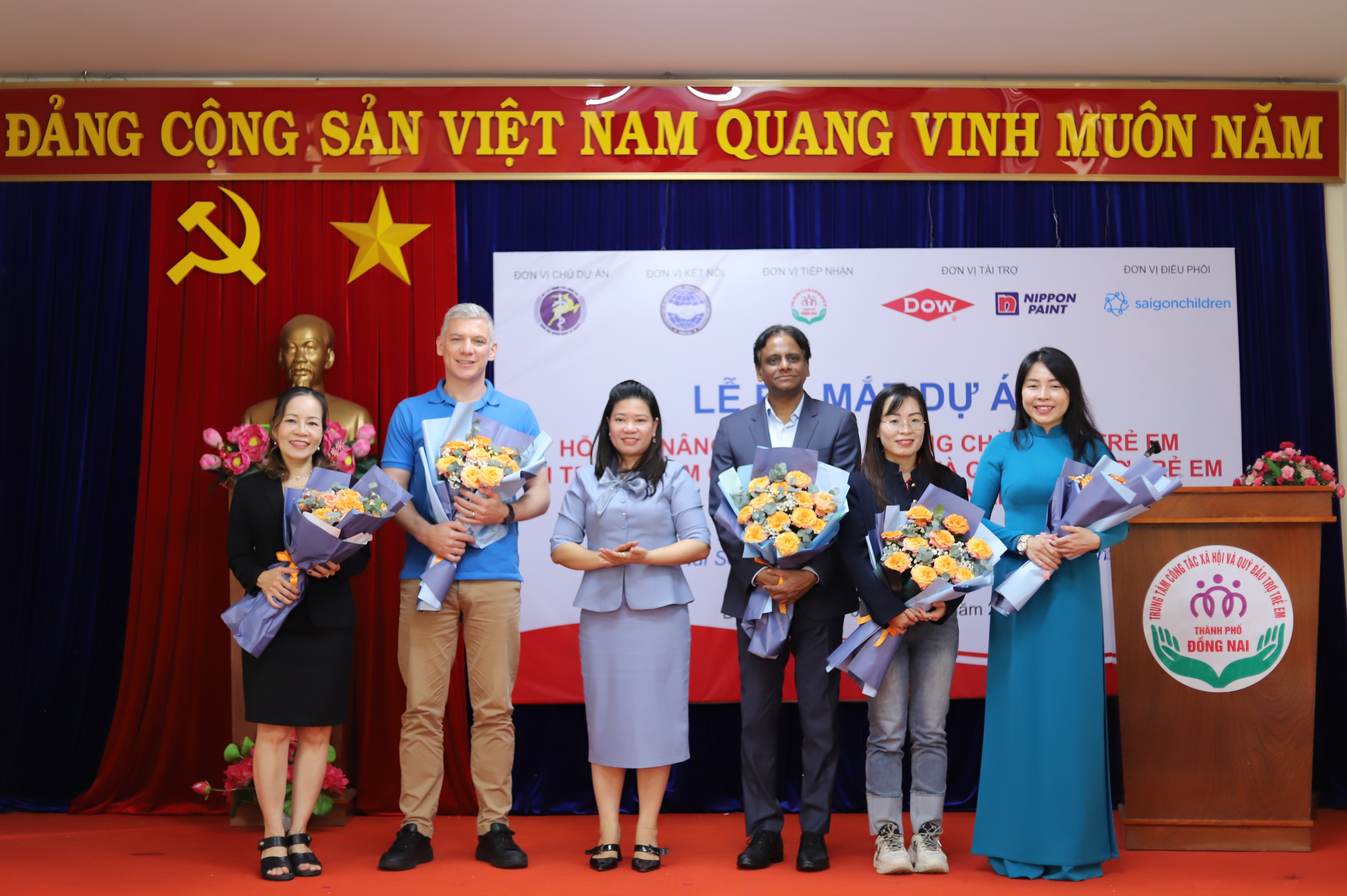 Gần 700 triệu đồng hỗ trợ nâng cao chất lượng chăm sóc trẻ em tại Đồng Nai Gần 700 triệu đồng hỗ trợ nâng cao chất lượng chăm sóc trẻ em tại Đồng Nai