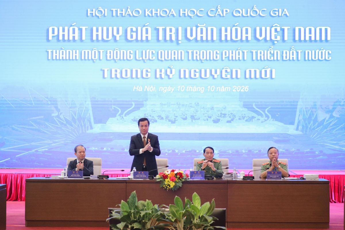 Phát huy văn hóa thành một động lực quan trọng phát triển đất nước Phát huy văn hóa thành một động lực quan trọng phát triển đất nước