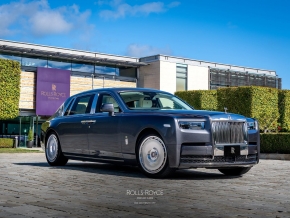 Rolls-Royce Phantom độc bản giá gần 90 tỷ có gì?
