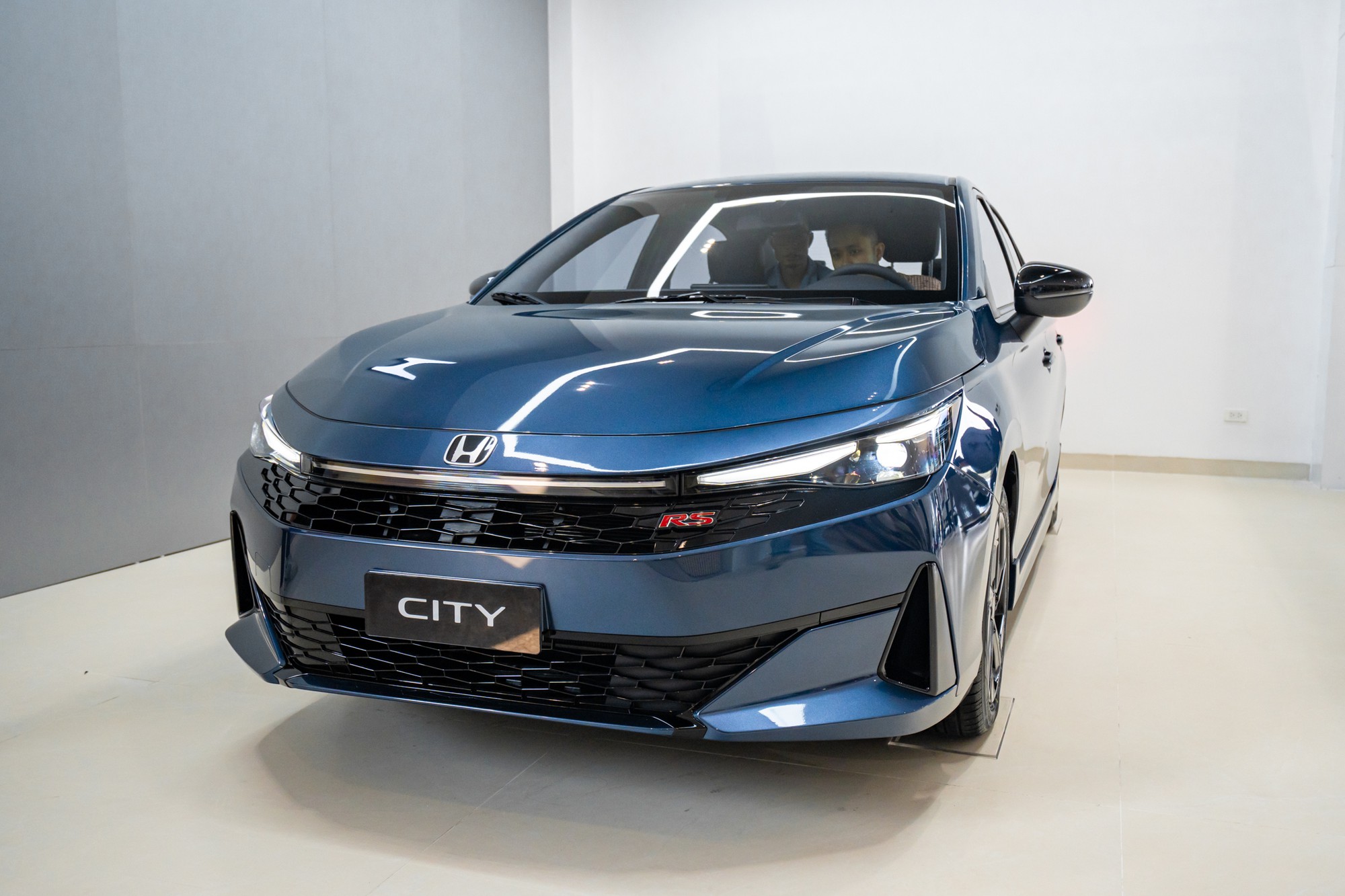 Honda City 2026 ra mắt Việt Nam: Nâng cấp trang bị, giảm phiên bản, giá khởi điểm 539 triệu đồng - Ảnh 13.