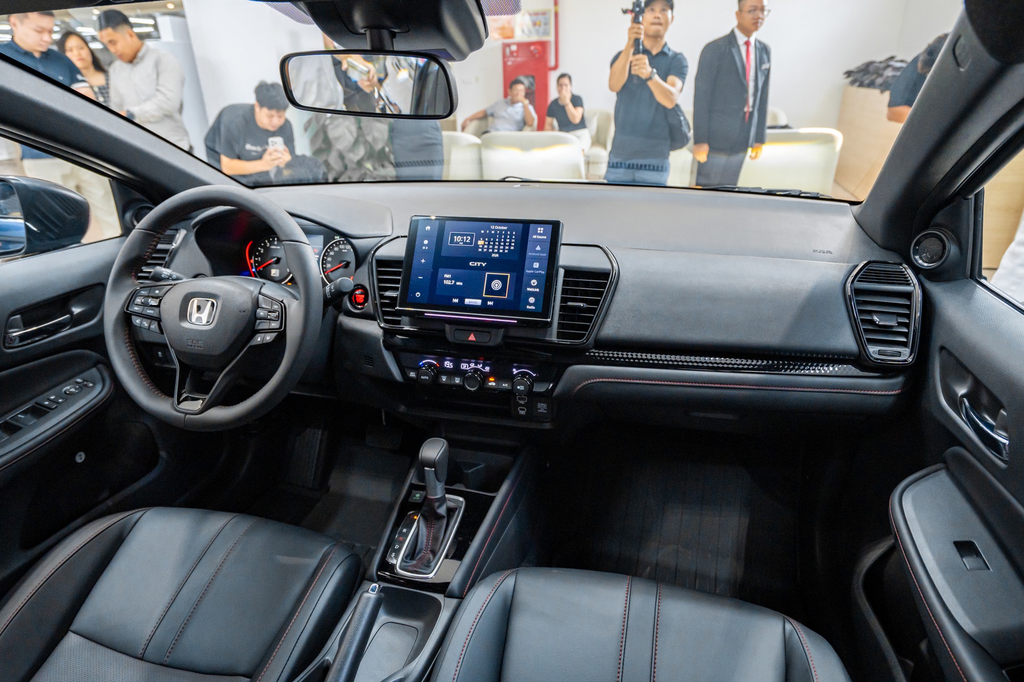 Honda City 2026 ra mắt Việt Nam: Nâng cấp trang bị, giảm phiên bản, giá khởi điểm 539 triệu đồng - Ảnh 17.