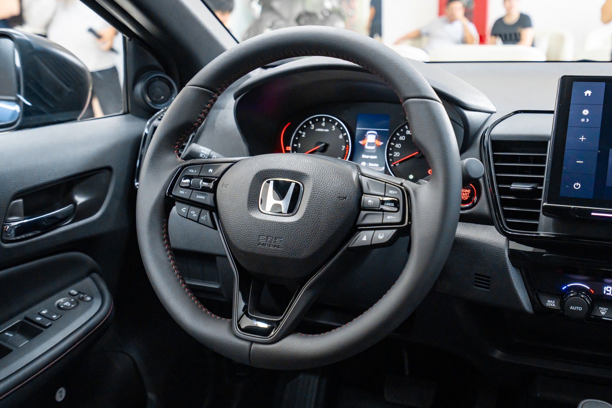 Honda City 2026 ra mắt Việt Nam: Nâng cấp trang bị, giảm phiên bản, giá khởi điểm 539 triệu đồng - Ảnh 12.