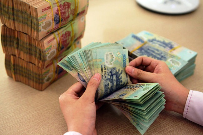 Ngành Ngân hàng tiếp tục đơn giản hoá thủ tục vay vốn Ngành Ngân hàng tiếp tục đơn giản hoá thủ tục vay vốn