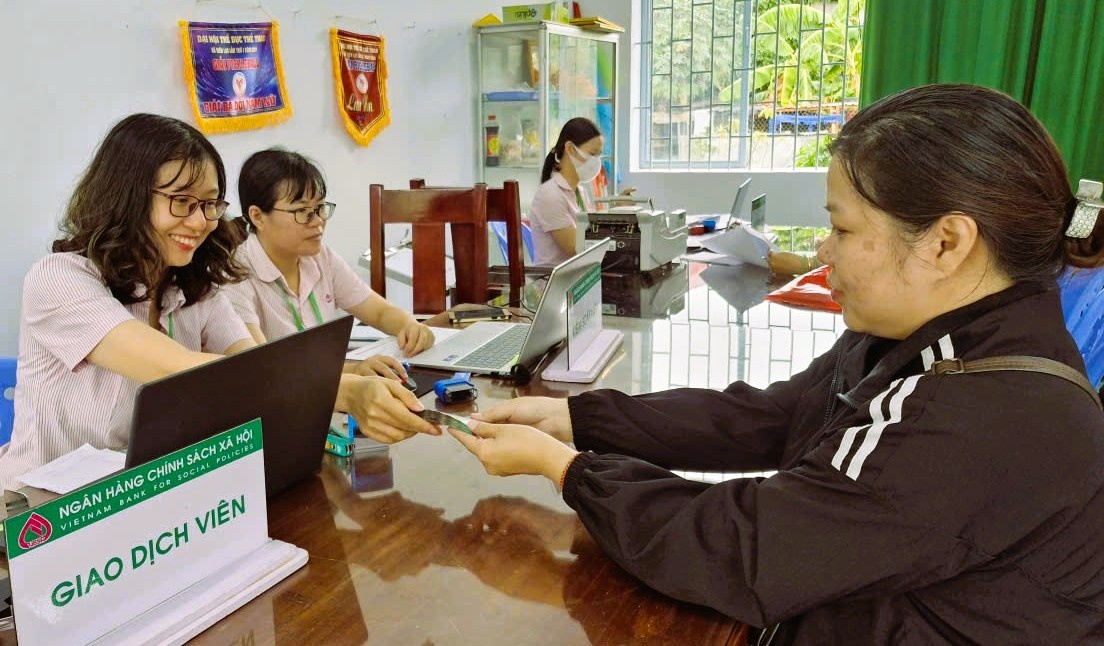 Không riêng những sinh viên theo học ngành STEM, chương trình tín dụng học sinh, sinh viên có hoàn cảnh khó khăn cũng trở thành chỗ dựa cho nhiều gia đình tại Khánh Hòa… Không riêng những sinh viên theo học ngành STEM, chương trình tín dụng học sinh, sinh viên có hoàn cảnh khó khăn cũng trở thành chỗ dựa cho nhiều gia đình tại Khánh Hòa…