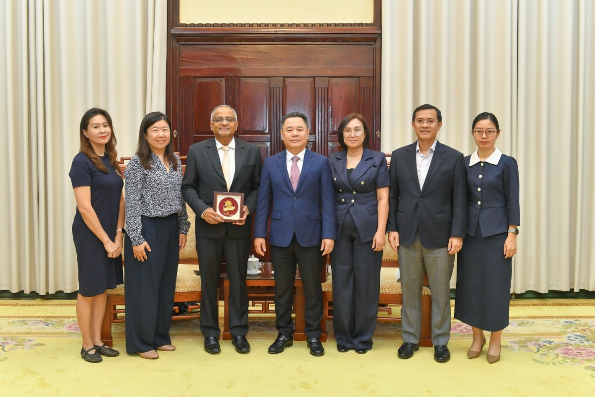 Phó Thống đốc Nguyễn Ngọc Cảnh tiếp Giám đốc Quốc gia ADB tại Việt Nam Phó Thống đốc Nguyễn Ngọc Cảnh tiếp Giám đốc Quốc gia ADB tại Việt Nam