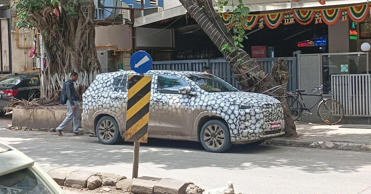 Toyota Innova Cross facelift ấn định ngày ra mắt Toyota Innova Cross facelift ấn định ngày ra mắt