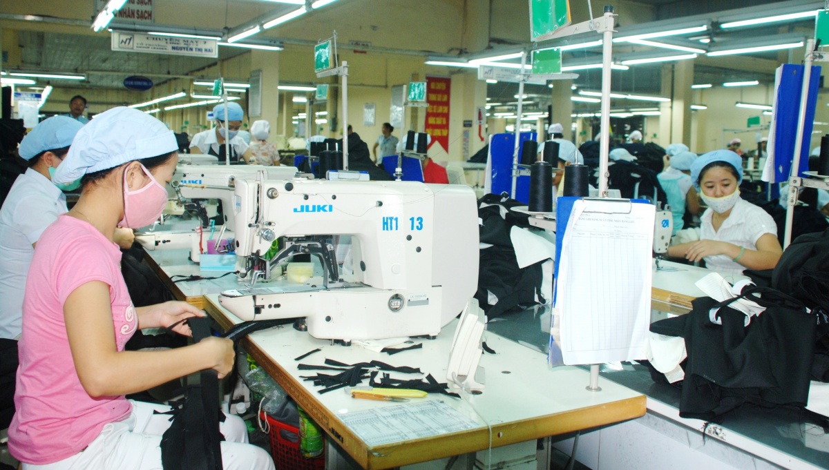 Cần tiếp sức kinh tế tư nhân để khơi thông nguồn lực tăng trưởng Cần tiếp sức kinh tế tư nhân để khơi thông nguồn lực tăng trưởng