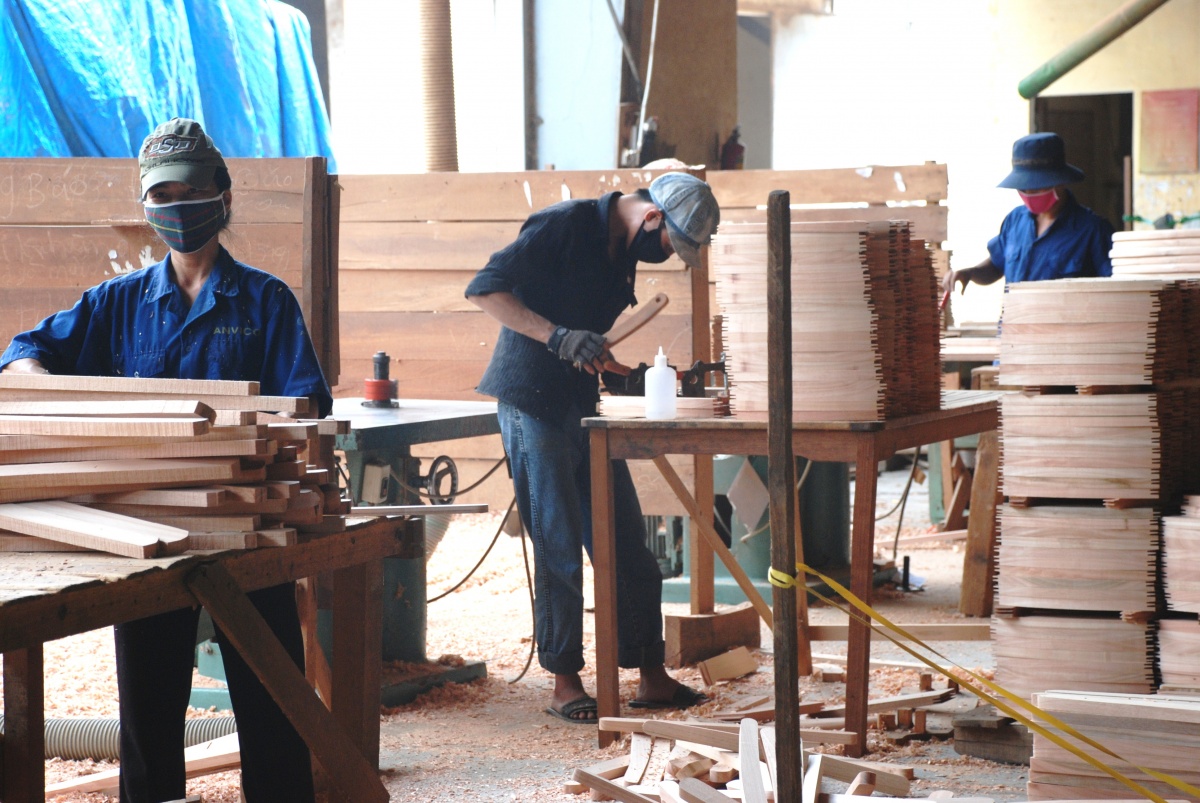 Cần tiếp sức kinh tế tư nhân để khơi thông nguồn lực tăng trưởng Cần tiếp sức kinh tế tư nhân để khơi thông nguồn lực tăng trưởng