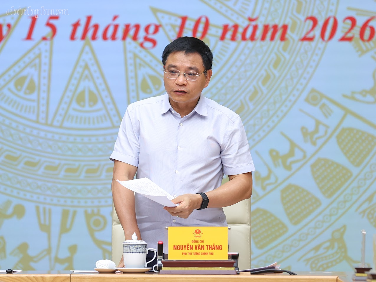 Thủ tướng: Ưu tiên nguồn lực cho những nhiệm vụ thiết yếu tác động trực tiếp đến đời sống người dân Thủ tướng: Ưu tiên nguồn lực cho những nhiệm vụ thiết yếu tác động trực tiếp đến đời sống người dân- Ảnh 4.