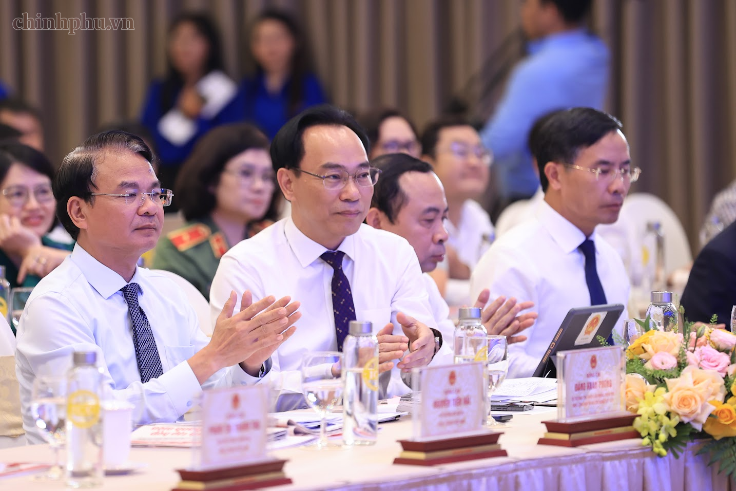 Thủ tướng Lê Minh Hưng: Cả hệ thống chính trị đặt trọn niềm tin và tạo mọi điều kiện thuận lợi nhất cho thanh niên Thủ tướng Lê Minh Hưng: Cả hệ thống chính trị đặt trọn niềm tin và tạo mọi điều kiện thuận lợi nhất cho thanh niên- Ảnh 4.