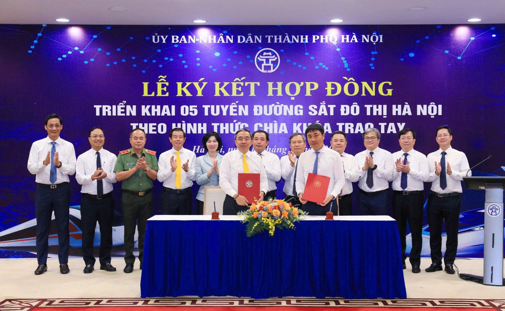 Thành phố Hà Nội và liên danh Vinhomes - SGC ký kết hợp đồng tổng thầu 5 tuyến đường sắt đô thị theo hình thức chìa khóa trao tay