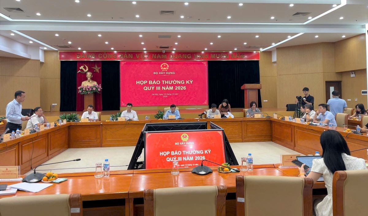 Quang cảnh họp báo thường kỳ quý III/2026 của Bộ Xây dựng