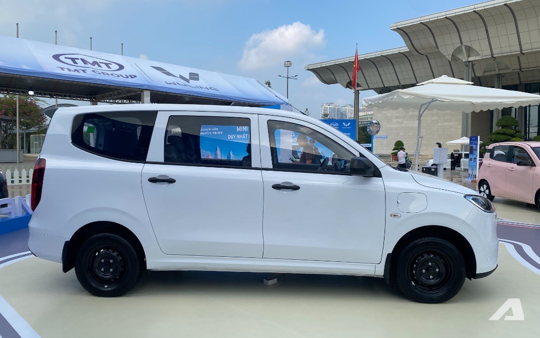 Ra mắt Wuling Grango giá 519 triệu đồng, chạy tới 300km/sạc