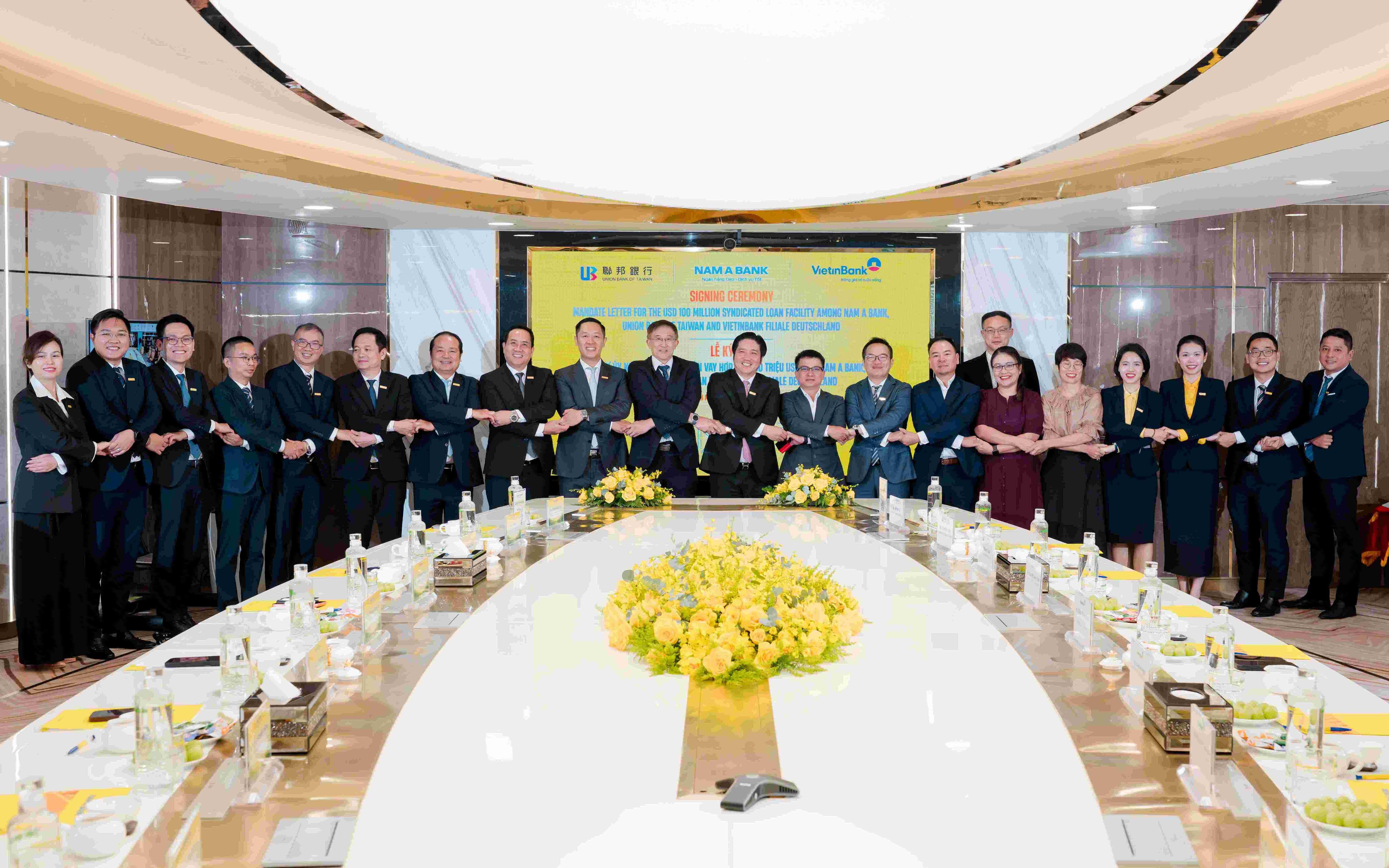 Nguồn vốn huy động từ thương vụ này sẽ được Nam A Bank sử dụng để bổ sung vốn lưu động trung hạn, phục vụ các hoạt động kinh doanh chung. Nguồn vốn huy động từ thương vụ này sẽ được Nam A Bank sử dụng để bổ sung vốn lưu động trung hạn, phục vụ các hoạt động kinh doanh chung.