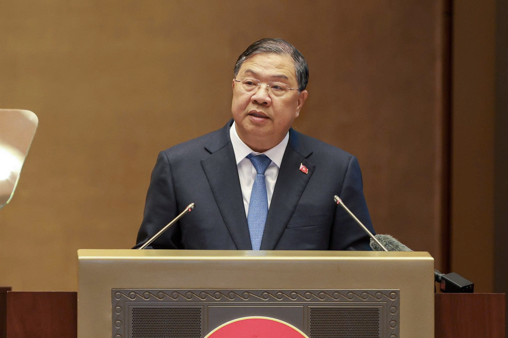 Phó Thủ tướng Thường trực Chính phủ Phạm Gia Túc trình bày chuyên đề về tình hình phát triển kinh tế - xã hội, thực hiện ngân sách nhà nước năm 2026; dự kiến kế hoạch phát triển kinh tế - xã hội, dự toán ngân sách nhà nước năm 2027 tại Hội nghị - Ảnh: chinhphu.vn/Nhật Bắc Phó Thủ tướng Thường trực Chính phủ Phạm Gia Túc trình bày chuyên đề về tình hình phát triển kinh tế - xã hội, thực hiện ngân sách nhà nước năm 2026; dự kiến kế hoạch phát triển kinh tế - xã hội, dự toán ngân sách nhà nước năm 2027 tại Hội nghị - Ảnh: chinhphu.vn/Nhật Bắc