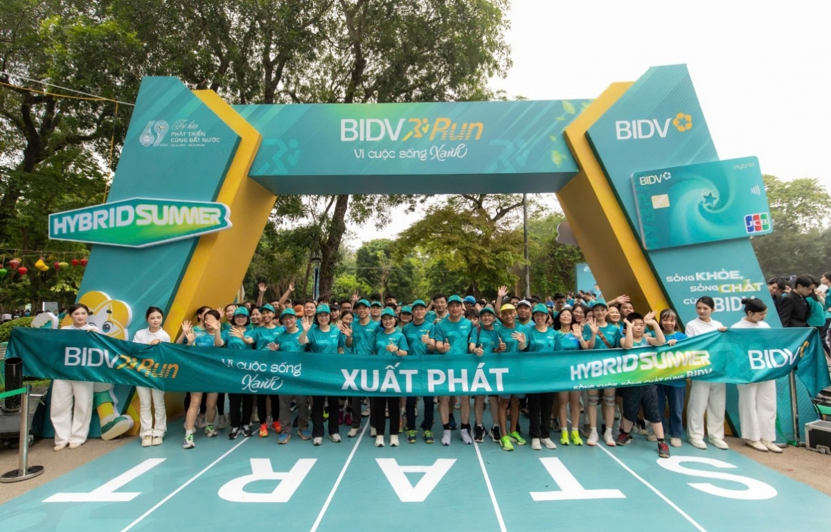 Giải chạy BIDVRUN vì cuộc sống xanh thu hút cán bộ nhân viên BIDV và cả cộng đồng Giải chạy BIDVRUN vì cuộc sống xanh thu hút cán bộ nhân viên BIDV và cả cộng đồng