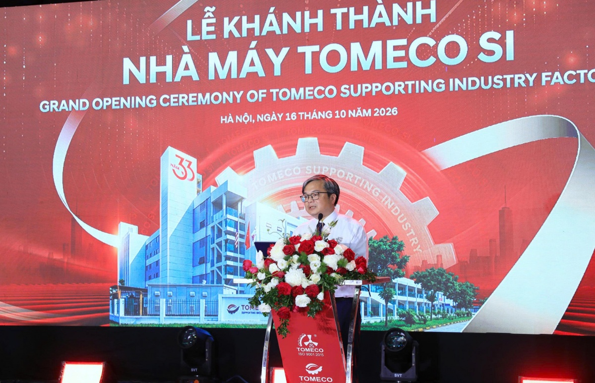 Phó Chủ tịch UBND thành phố Hà Nội Trương Việt Dũng phát biểu tại buổi lễ