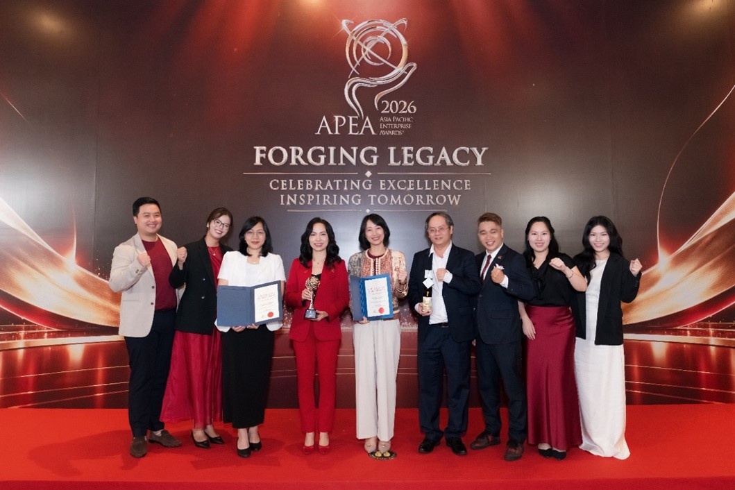 Đội ngũ Generali Việt Nam tại Lễ trao giải APEA 2026 Đội ngũ Generali Việt Nam tại Lễ trao giải APEA 2026