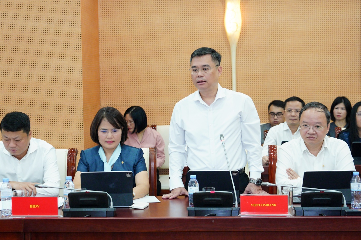 Ngân hàng đồng thuận giảm lãi suất hỗ trợ nền kinh tế Ngân hàng đồng thuận giảm lãi suất hỗ trợ nền kinh tế
