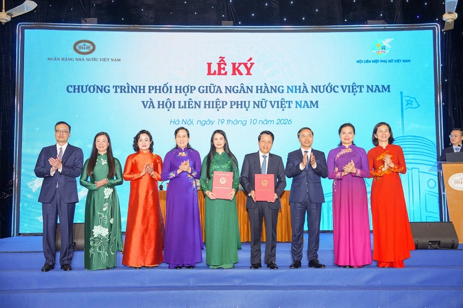 Ngành Ngân hàng đồng hành cùng phụ nữ phát triển kinh tế Ngành Ngân hàng đồng hành cùng phụ nữ phát triển kinh tế