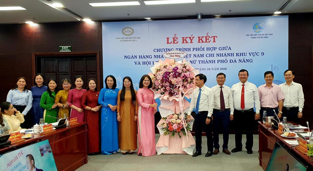 undefined NHNN Khu vực 9 ký kết chương trình phối hợp với Hội Liên hiệp Phụ nữ Đà Nẵng