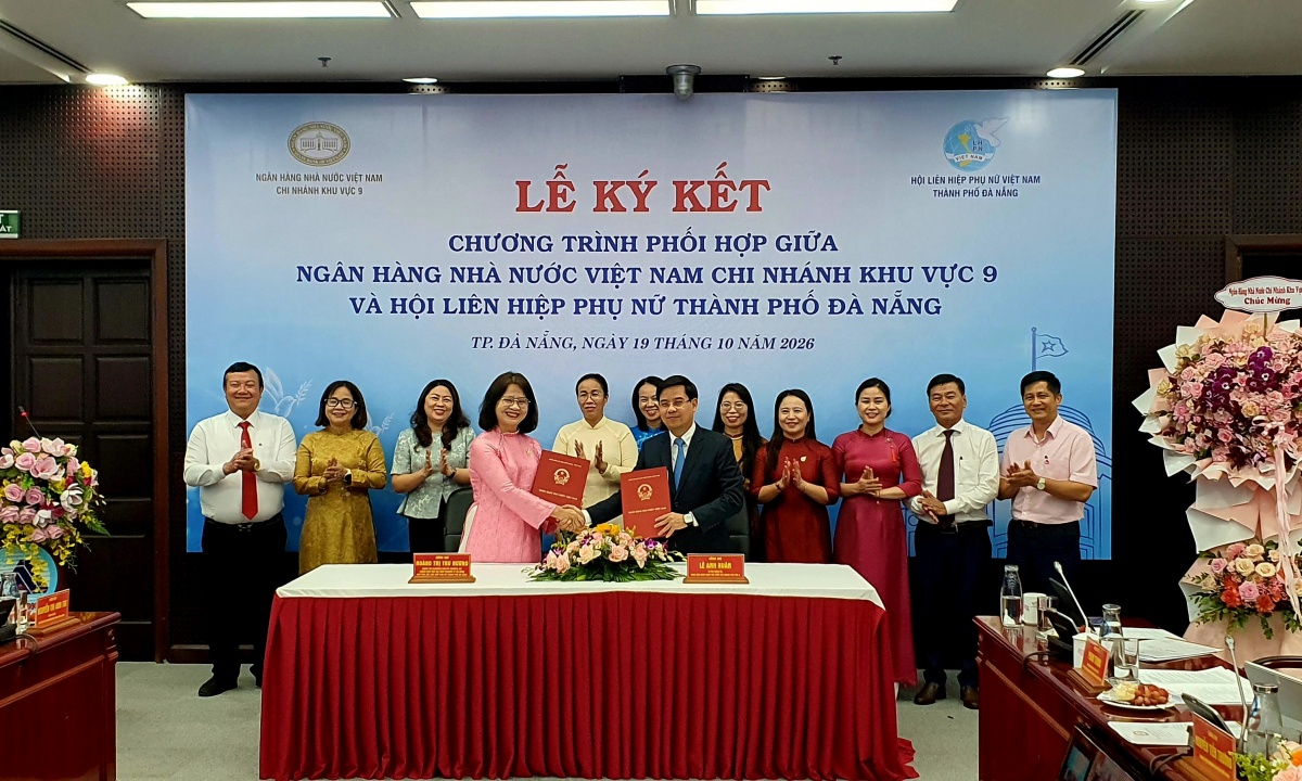 undefined NHNN Khu vực 9 ký kết chương trình phối hợp với Hội Liên hiệp Phụ nữ Đà Nẵng