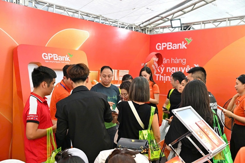 Gian hàng GPBank tại VPIM 2026 hút đông runner check-in, trải nghiệm Gian hàng GPBank tại VPIM 2026 hút đông runner check-in, trải nghiệm