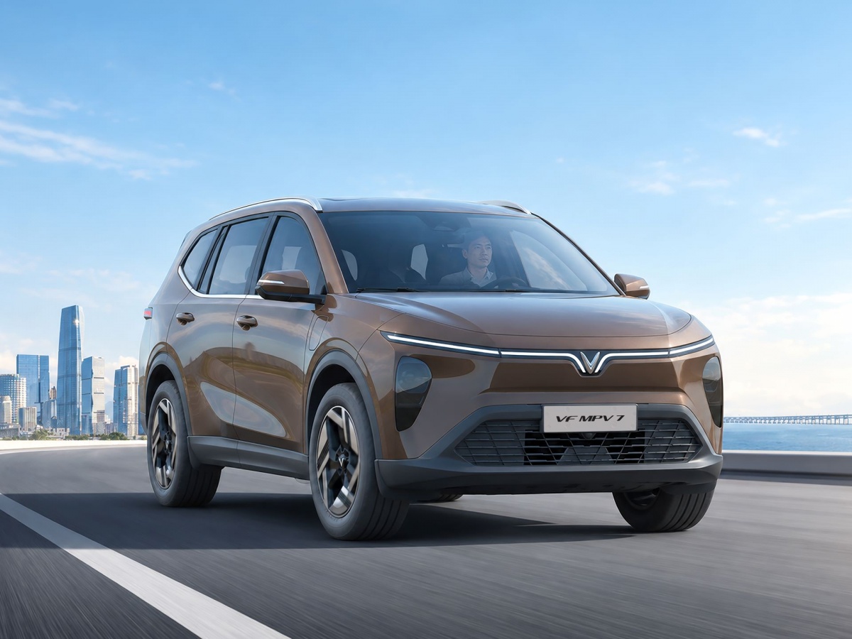 VF MPV 7 và trải nghiệm 'rộng chỗ, êm xe' cho gia đình đông người