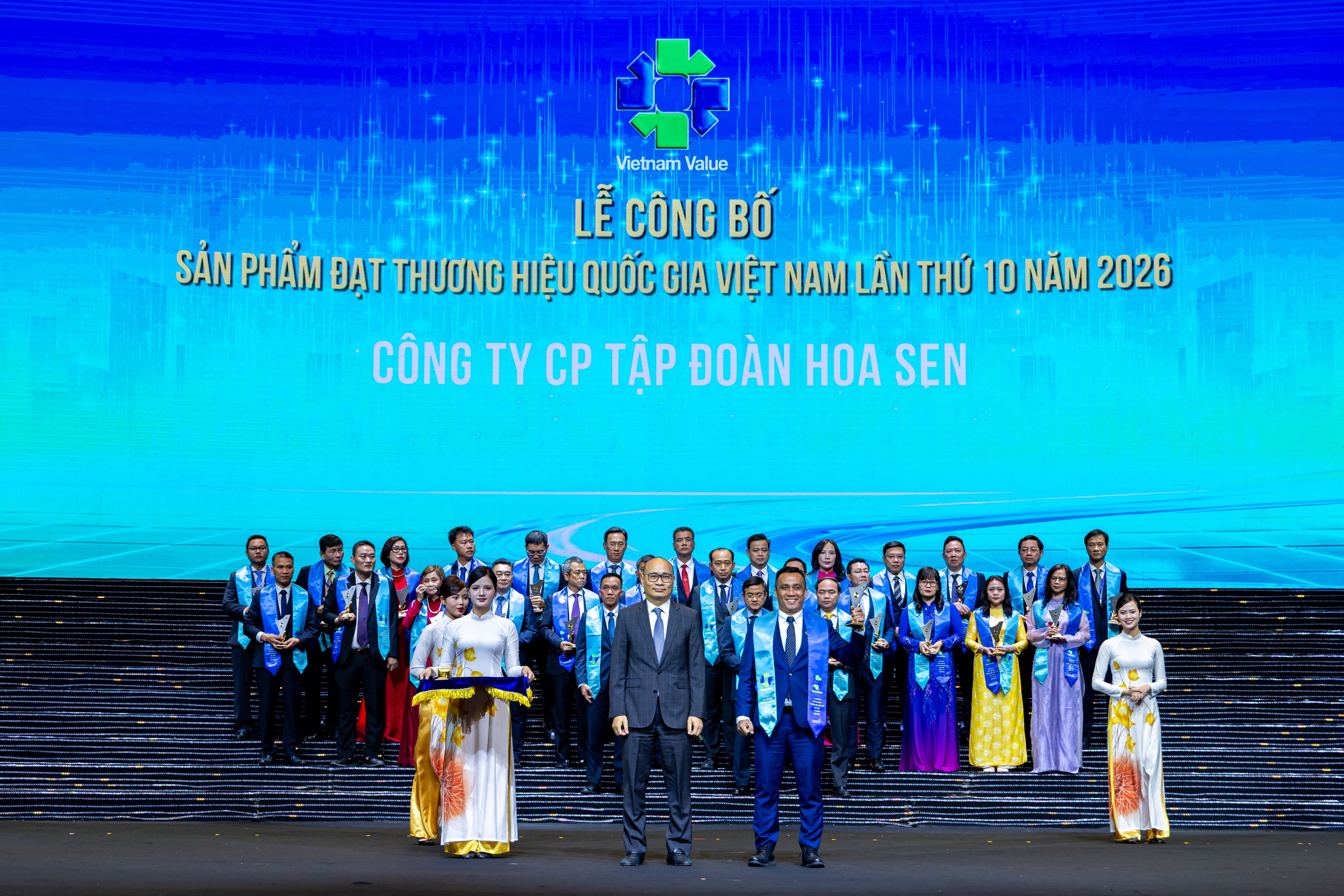 Tập đoàn Hoa Sen lần thứ 8 liên tiếp được vinh danh Thương hiệu Quốc gia Việt Nam