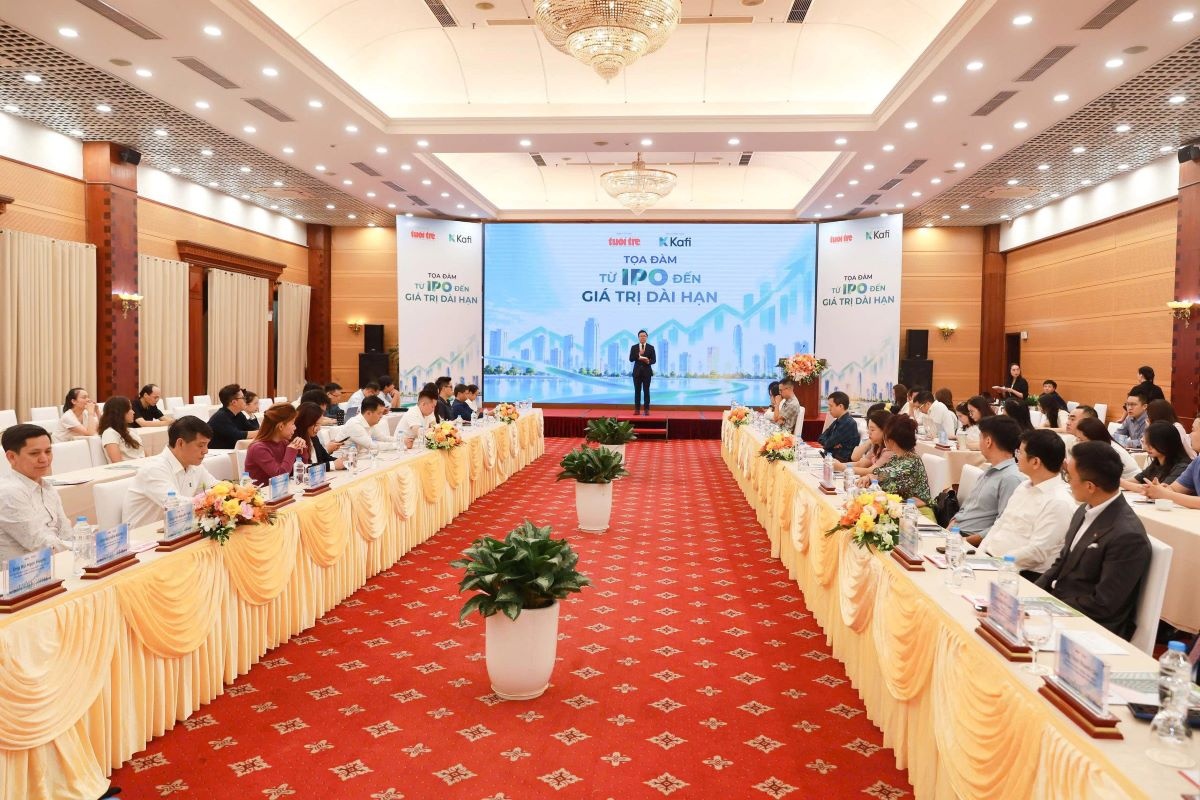 Quang cảnh tọa đàm