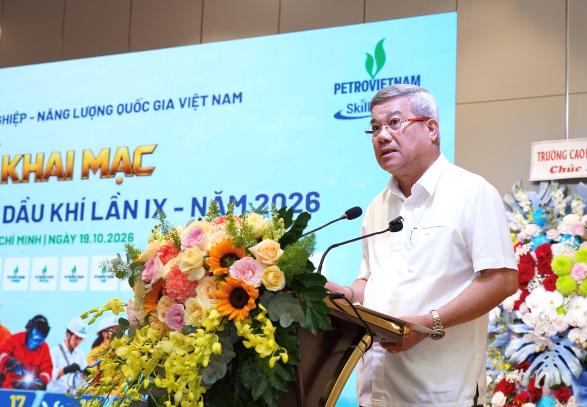 H02: Ông Đỗ Chí Thanh - Phó Tổng Giám đốc PETROVIETNAM, Trưởng Ban Tổ chức Hội thi phát biểu tại lễ Khai mạc Hội thi H02: Ông Đỗ Chí Thanh - Phó Tổng Giám đốc PETROVIETNAM, Trưởng Ban Tổ chức Hội thi phát biểu tại lễ Khai mạc Hội thi